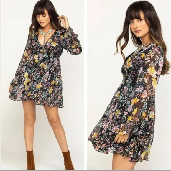 Free People Closer To The Heart Floral Tiered Puff  Sleeve Dress Size Medium - Picture 2 of 13